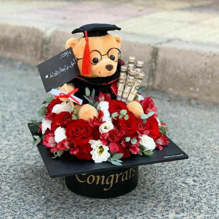 Paket Bloom Box Boneka Wisuda